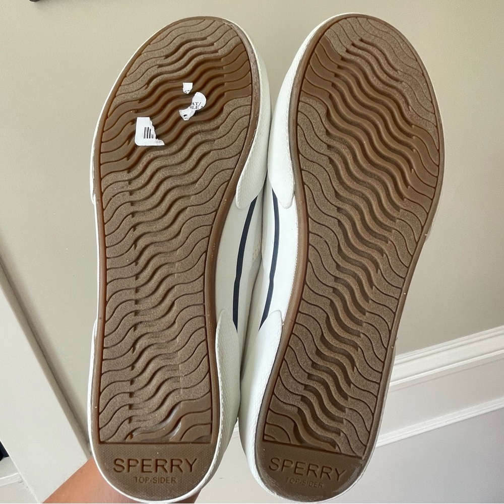BNWT Sperry Top Sider White Canvas Lace-Up Sneakers - Picture 4 of 6